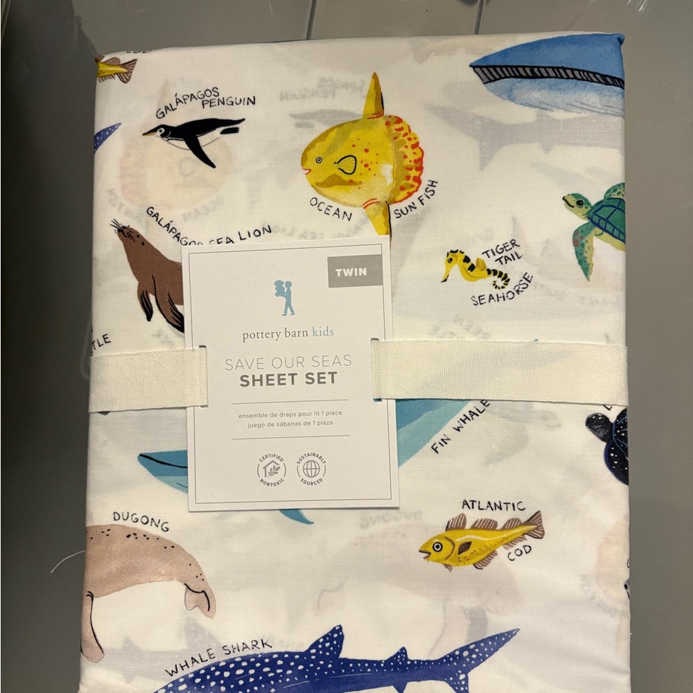New with Tags- Pottery Barn Kids Ocean Adventure Sheet Set - Multicolor